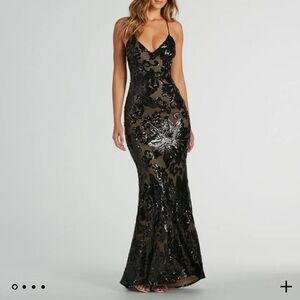 Black Prom Dress Size: S